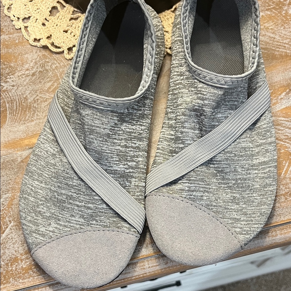 Gray Women's Fit Kicks Slip-On Shoes